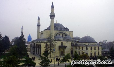 Manayolu Camii