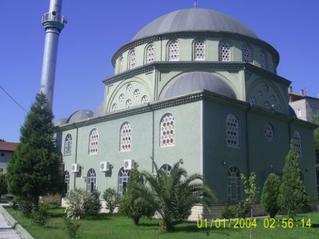 Çiftlikköy Camii
